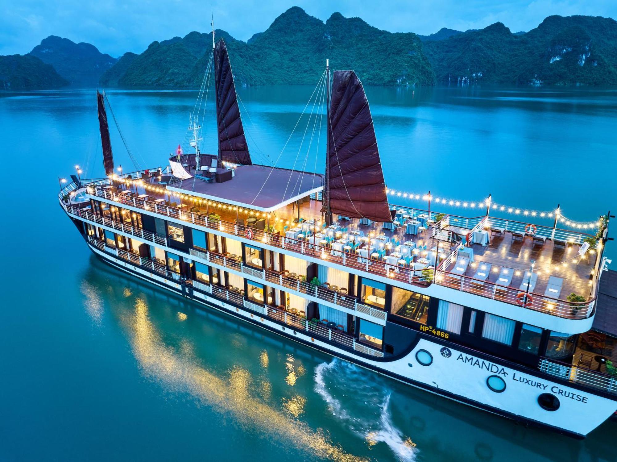 Amanda Luxury Cruise Hotel ฮาลอง ภายนอก รูปภาพ