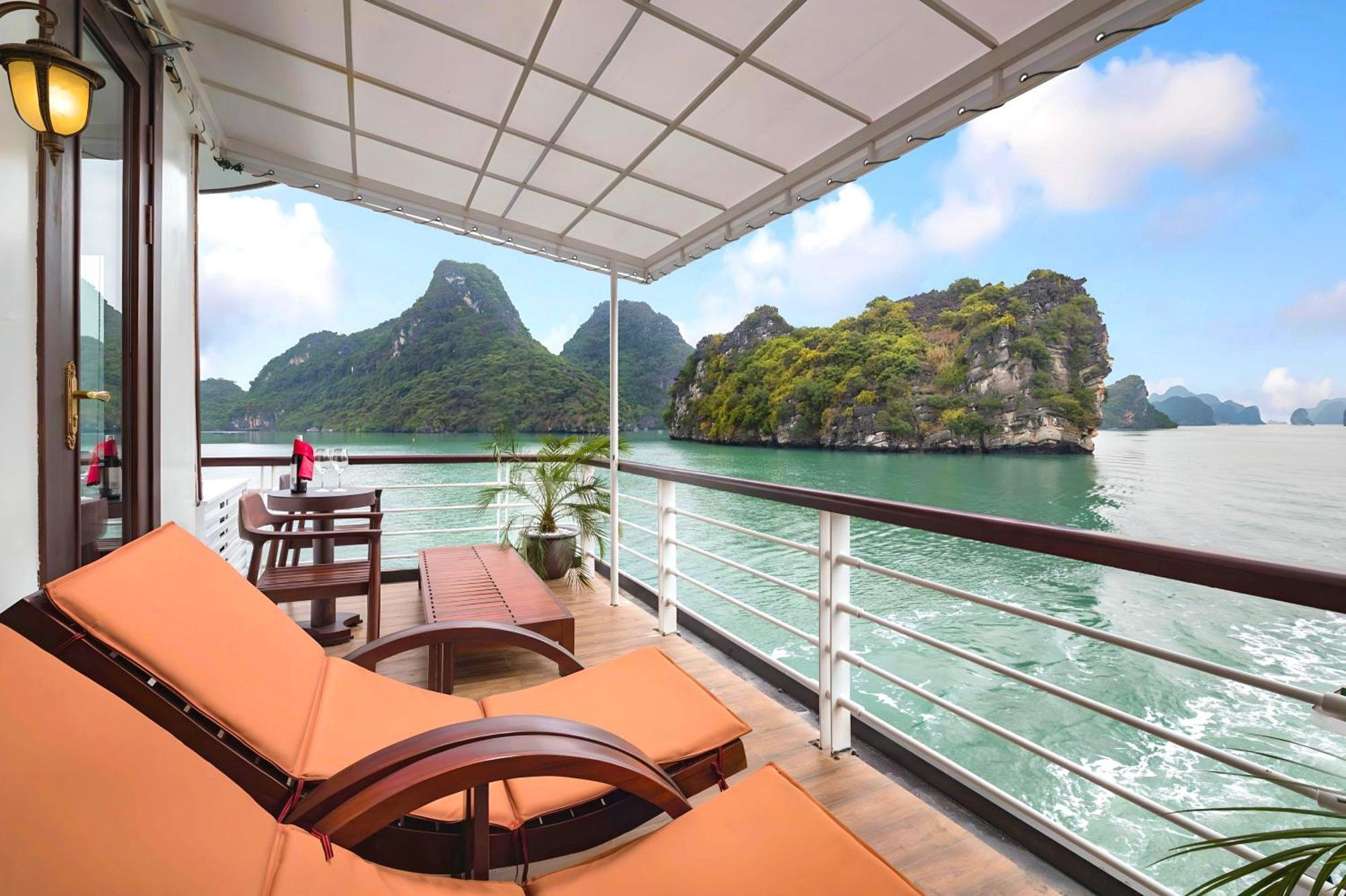 Amanda Luxury Cruise Hotel ฮาลอง ภายนอก รูปภาพ