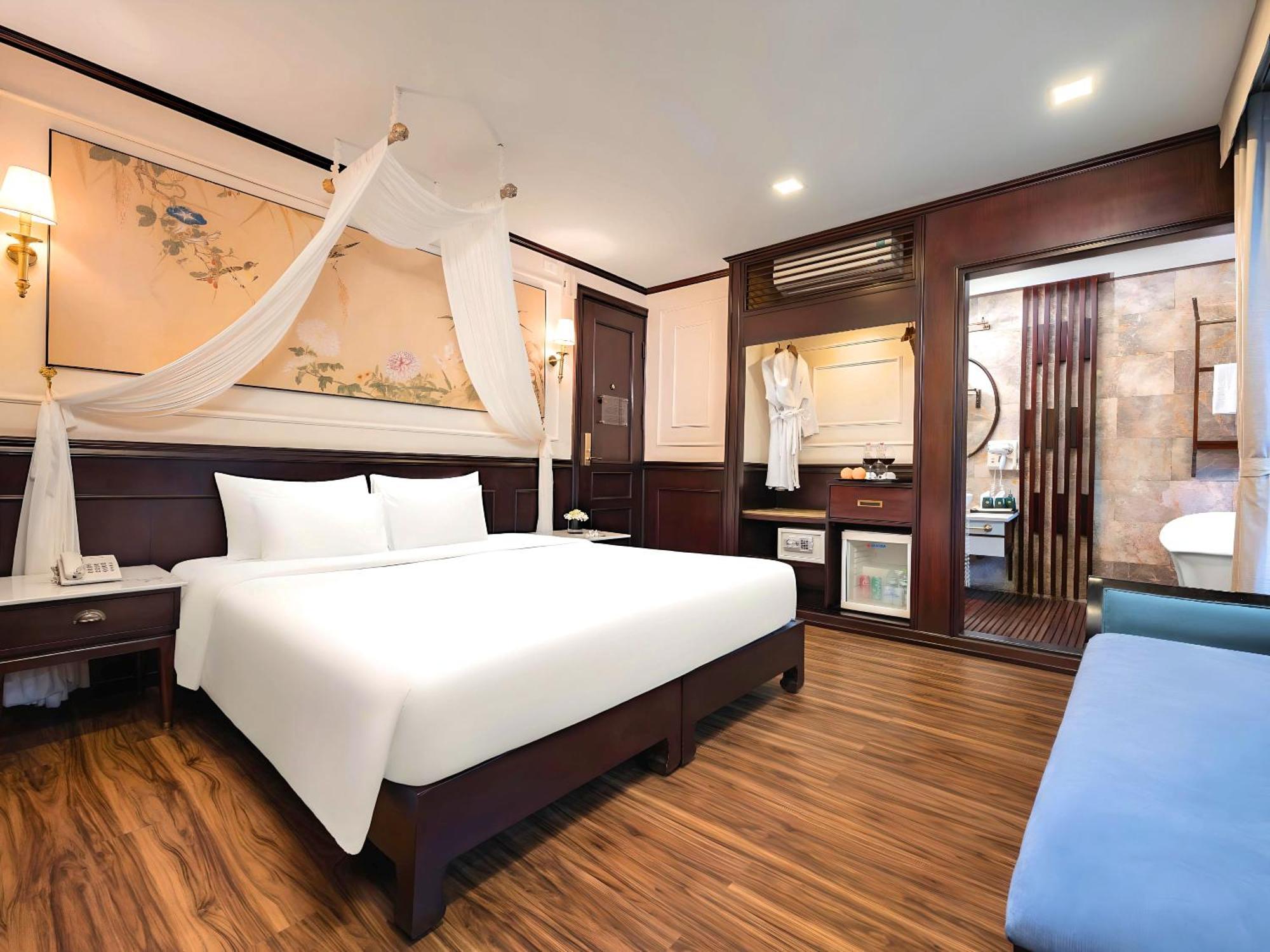 Amanda Luxury Cruise Hotel ฮาลอง ภายนอก รูปภาพ