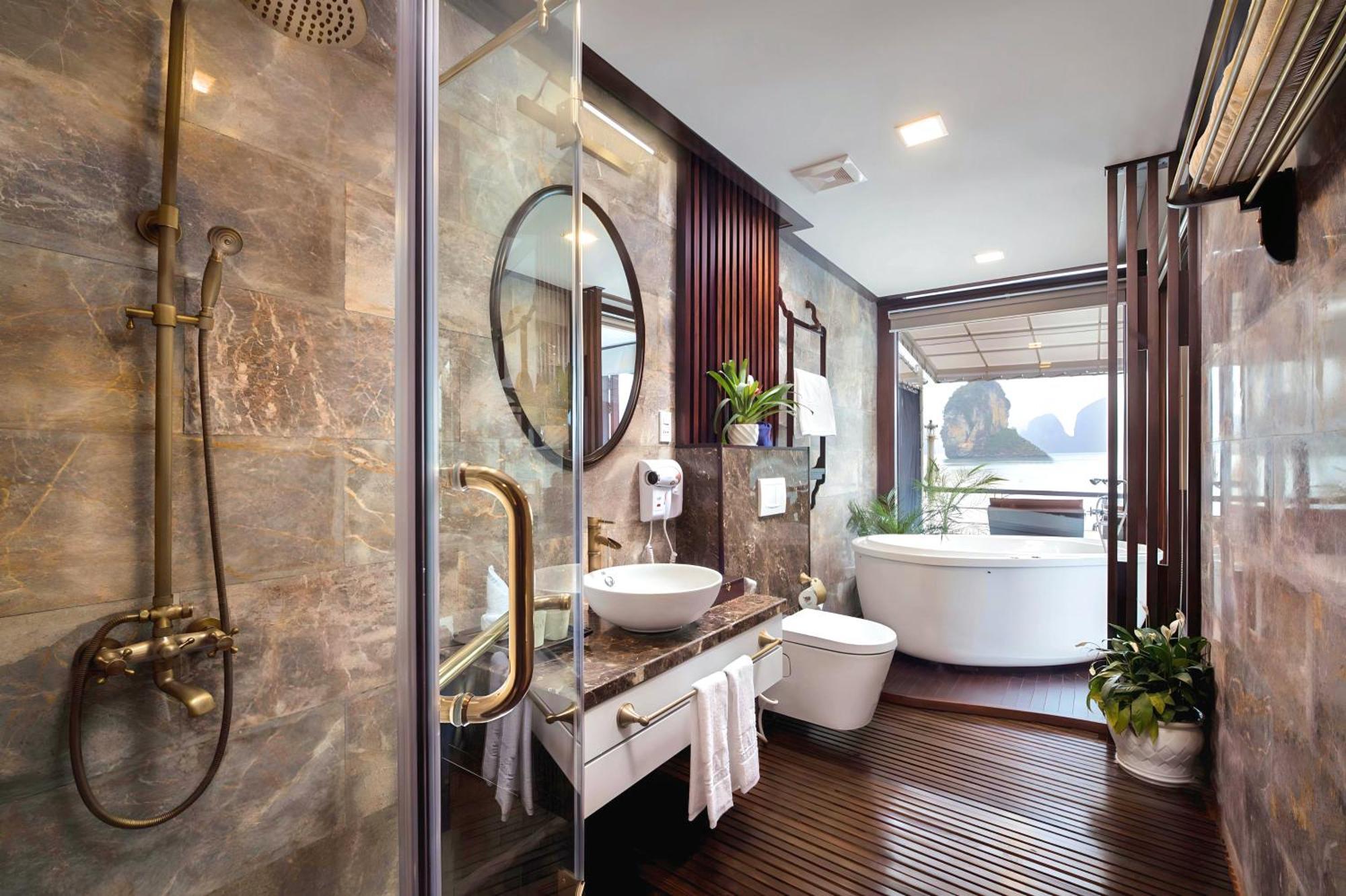 Amanda Luxury Cruise Hotel ฮาลอง ภายนอก รูปภาพ